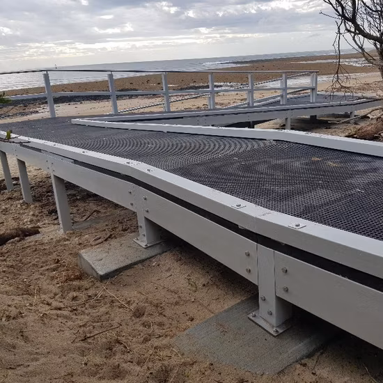 38*38/40*40 мм Стекловолоконная пластиковая решетка Панель FRP Формованная решетка 30*5 для палубы лодки/платформы коридора дорожки